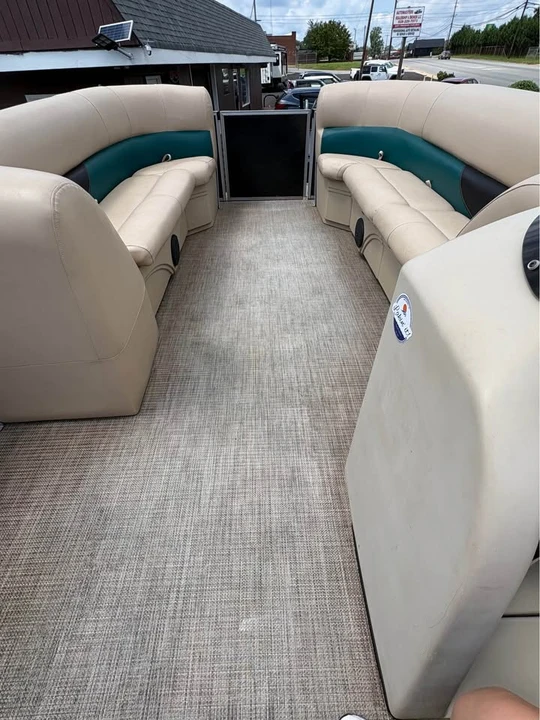 2018 Bentley - Image 14 of 20
