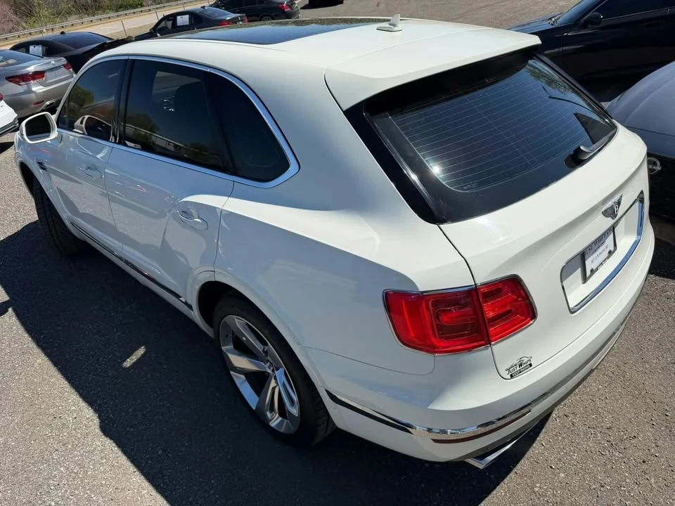 2018 Bentley Bentayga - Image 3 of 16