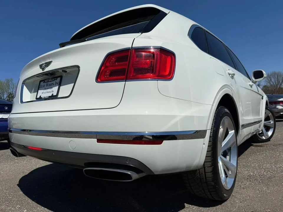 2018 Bentley Bentayga - Image 5 of 16