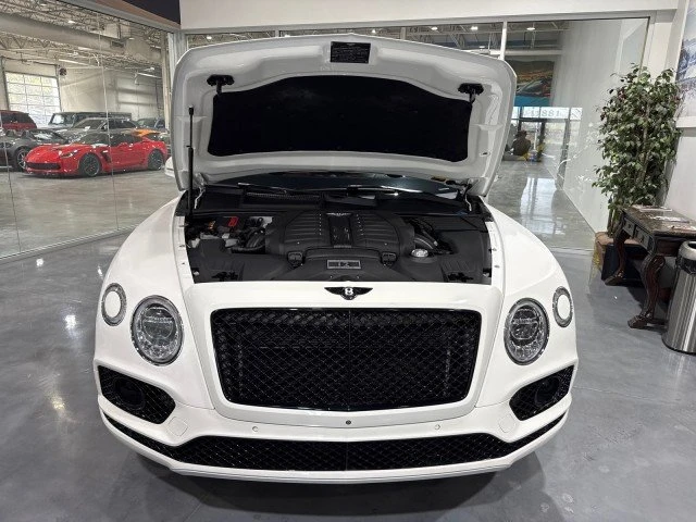 2018 Bentley Bentayga - Image 16 of 20