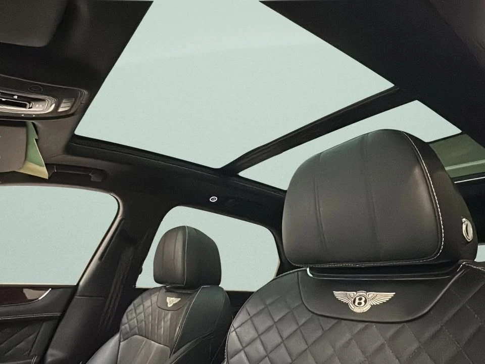 2018 Bentley Bentayga - Image 9 of 10