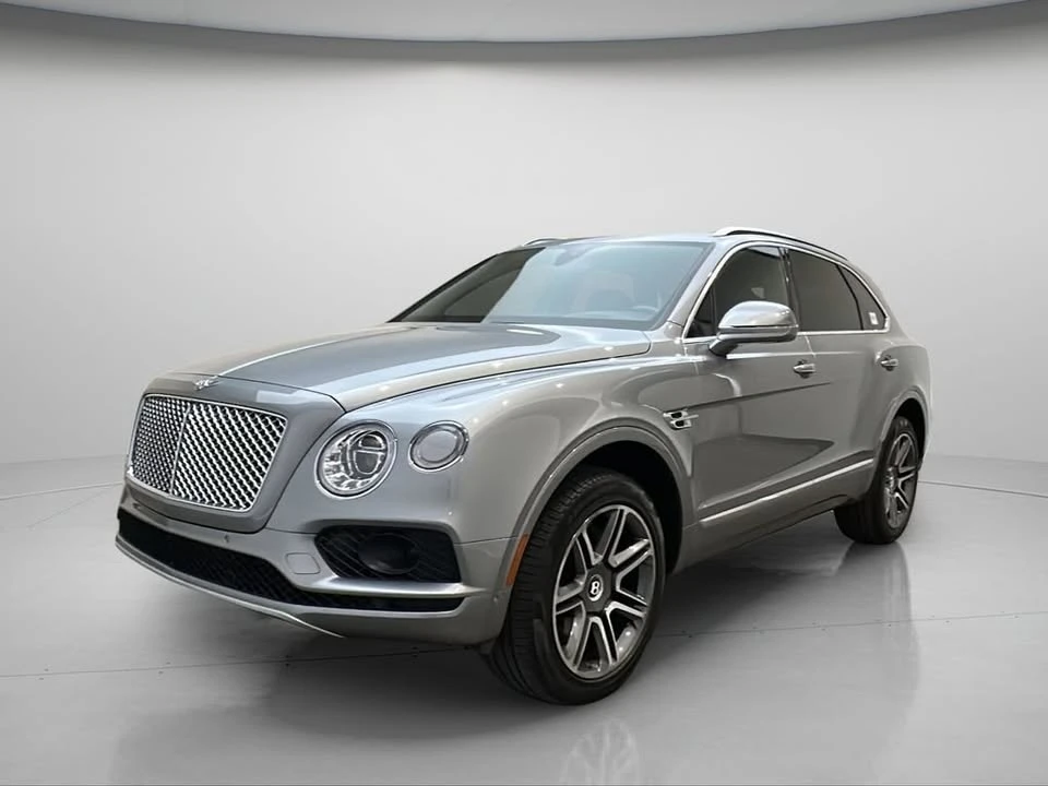 2018 Bentley Bentayga - Image 2 of 10