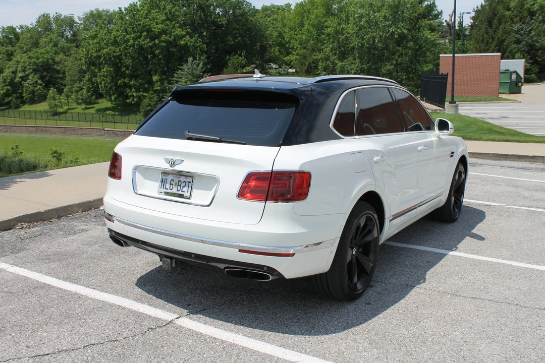 2018 Bentley Bentayga - Image 6 of 31