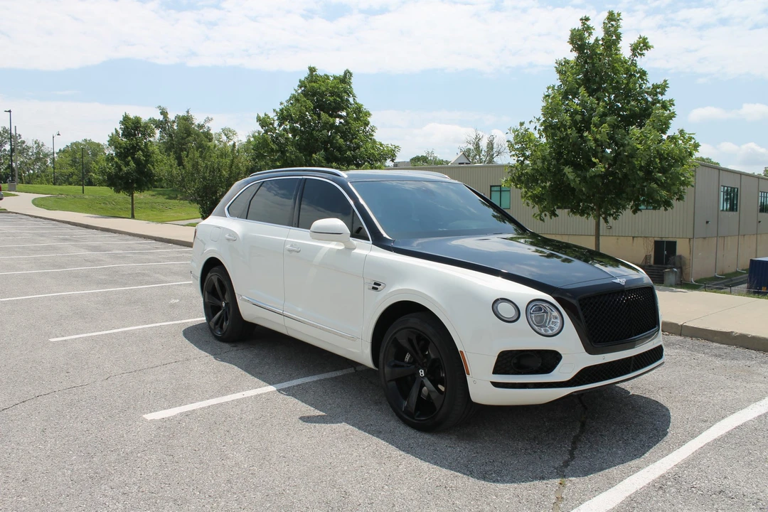 2018 Bentley Bentayga - Image 4 of 31