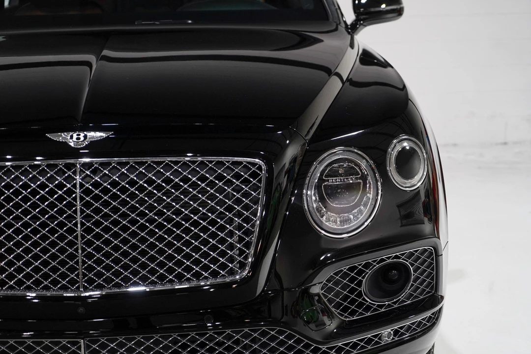 2018 Bentley Bentayga - Image 29 of 31