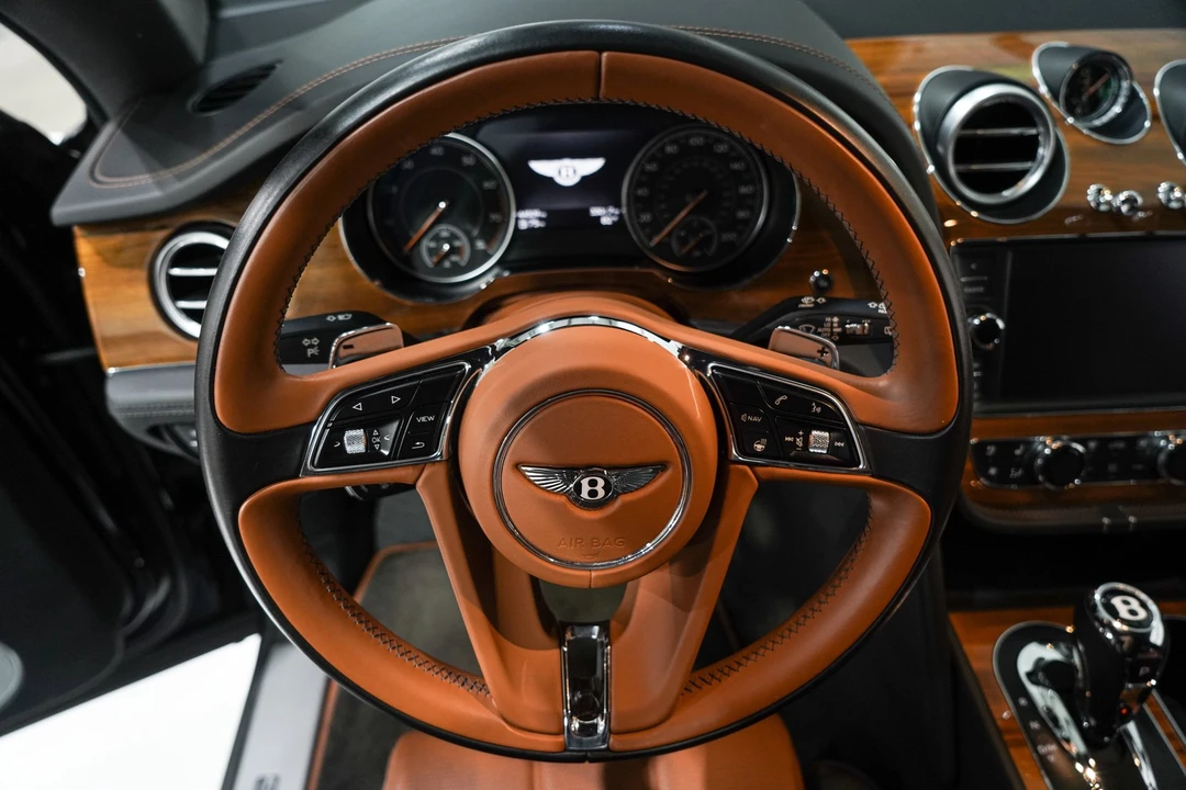 2018 Bentley Bentayga - Image 10 of 31