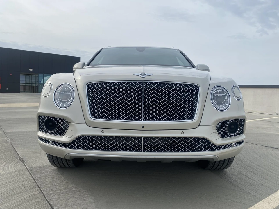 2018 Bentley Bentayga - Image 12 of 31