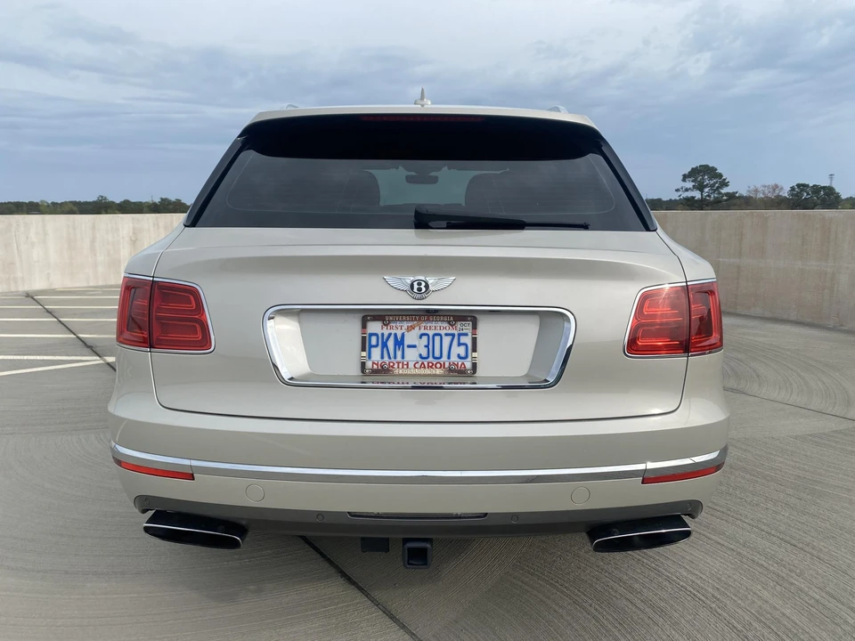 2018 Bentley Bentayga - Image 6 of 31