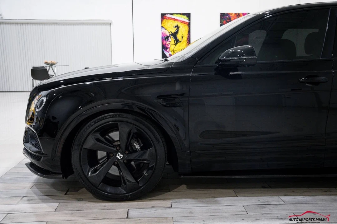 2018 Bentley Bentayga - Image 14 of 21