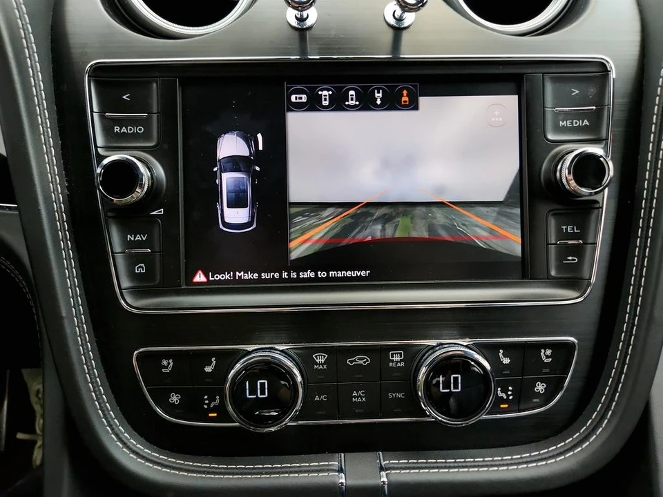2018 Bentley Bentayga - Image 20 of 31