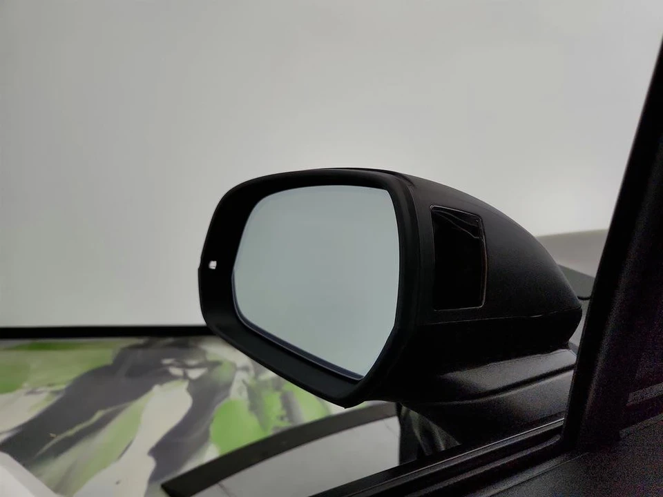 2018 Bentley Bentayga - Image 16 of 31