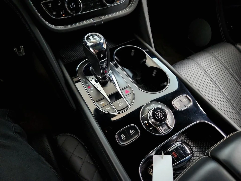 2018 Bentley Bentayga - Image 19 of 31