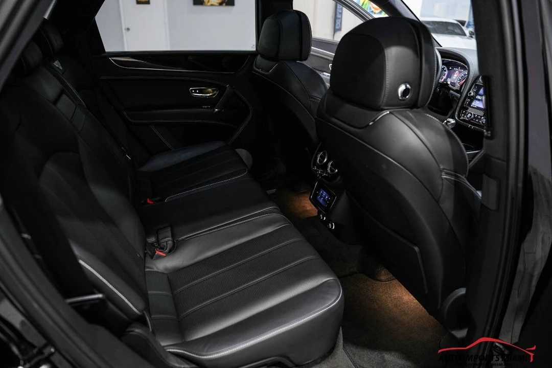 2018 Bentley Bentayga - Image 12 of 12