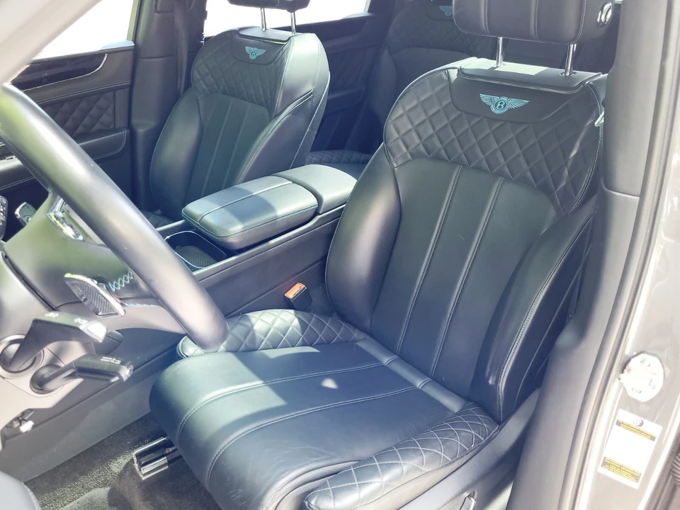 2018 Bentley Bentayga - Image 9 of 22