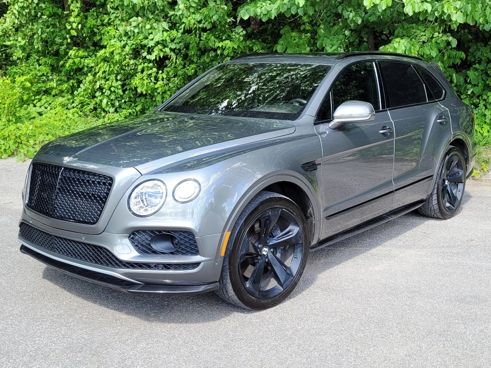 2018 Bentley Bentayga - Image 2 of 22