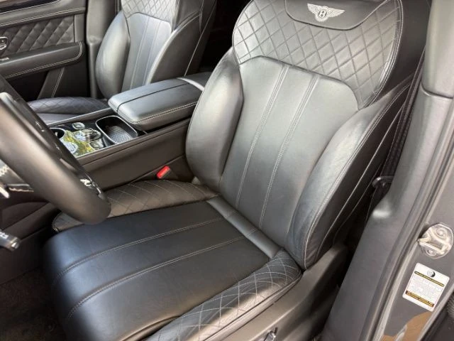 2018 Bentley - Image 17 of 24