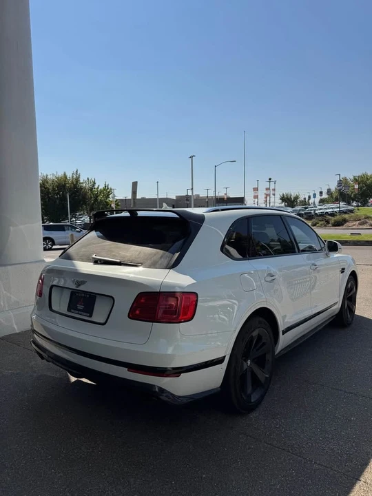 2018 Bentley Bentayga - Image 5 of 7