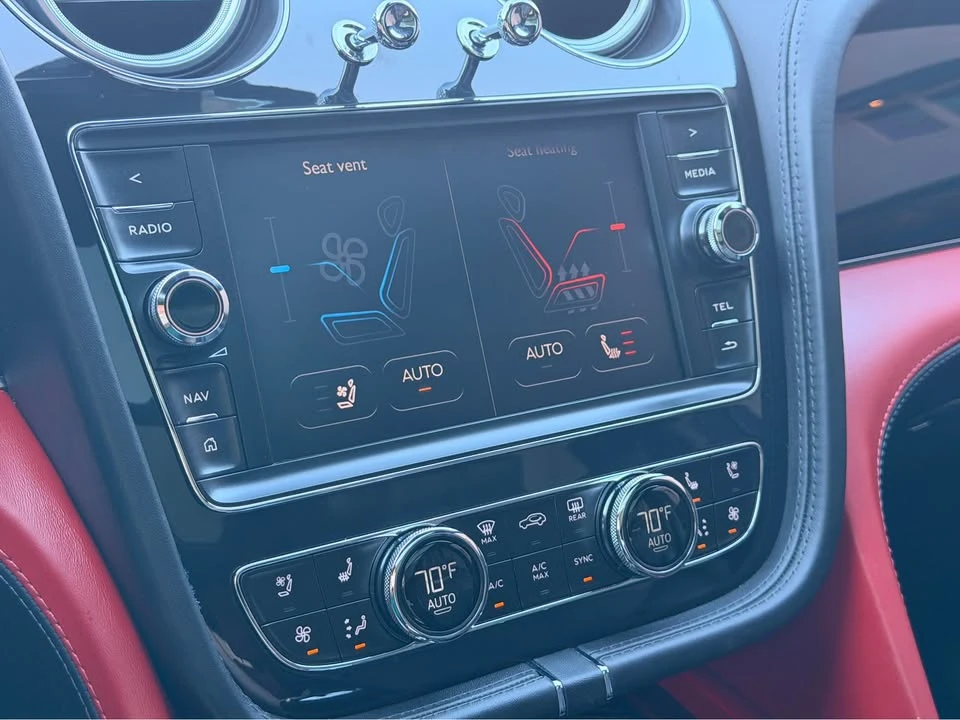 2018 Bentley Bentayga - Image 9 of 20