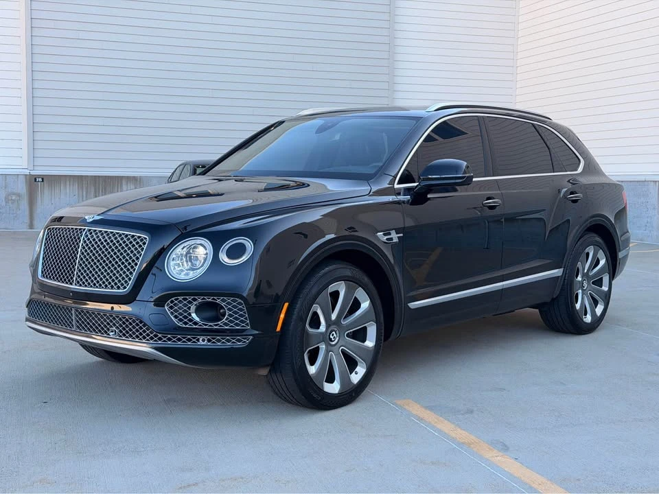 2018 Bentley Bentayga - Image 2 of 20