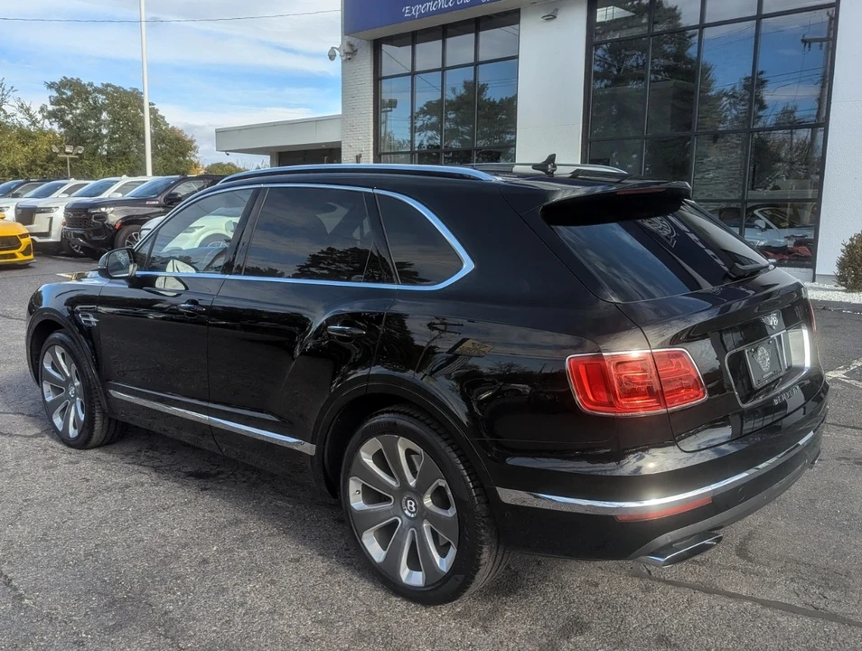2018 Bentley Bentayga - Image 10 of 21