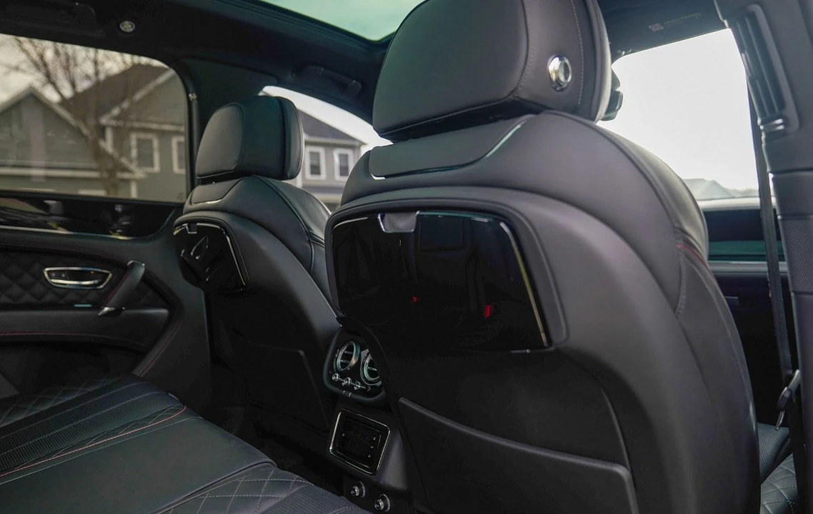 2018 Bentley Bentayga - Image 11 of 20