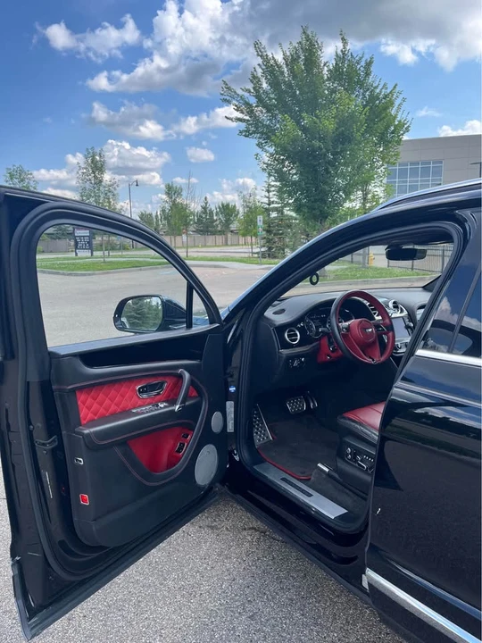 2018 Bentley Bentayga Mulliner - Image 8 of 13