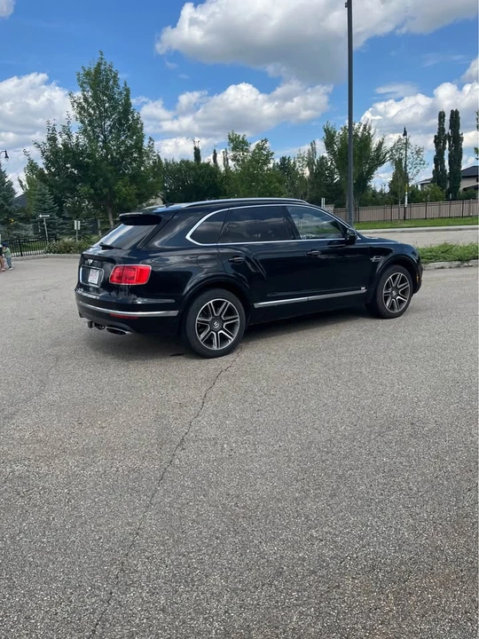 2018 Bentley Bentayga Mulliner - Image 5 of 13