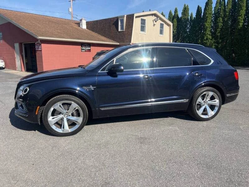 2018 Bentley Bentayga - Image 2 of 13
