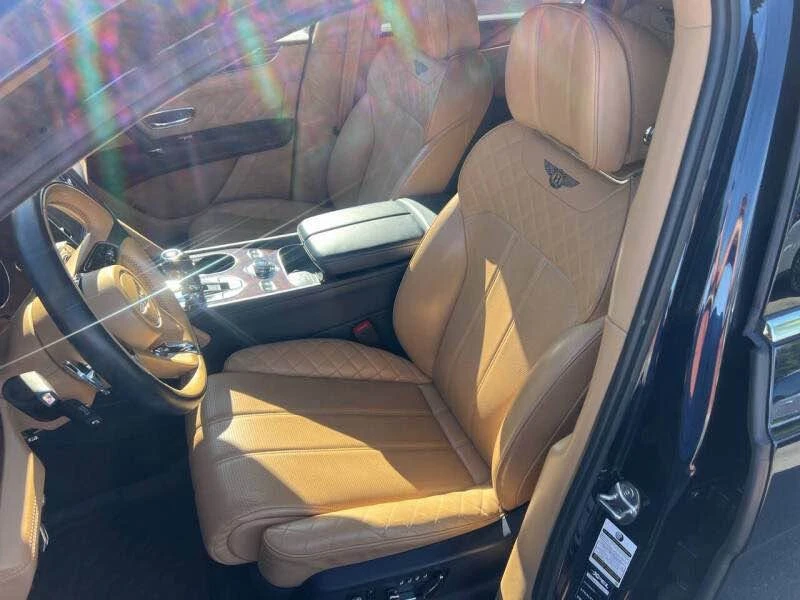 2018 Bentley Bentayga - Image 12 of 13