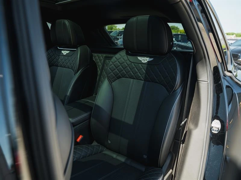 2018 Bentley Bentayga - Image 10 of 16