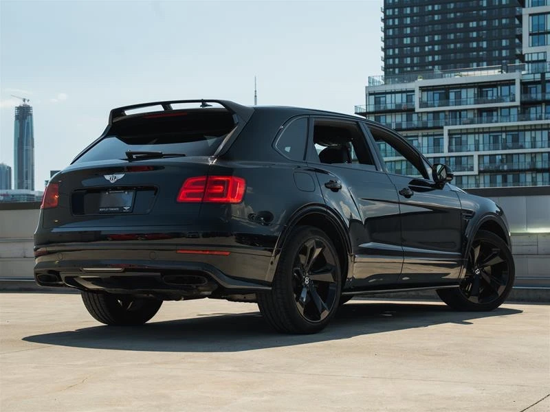 2018 Bentley Bentayga - Image 2 of 16