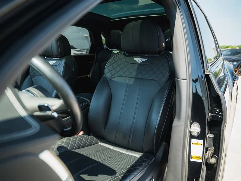 2018 Bentley Bentayga - Image 14 of 16
