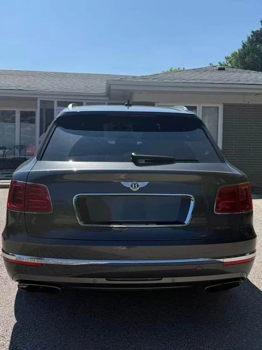 2018 Bentley Bentayga - Image 7 of 7