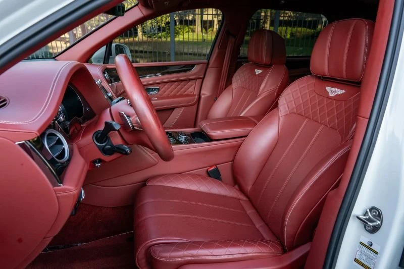 2018 Bentley Bentayga - Image 11 of 20