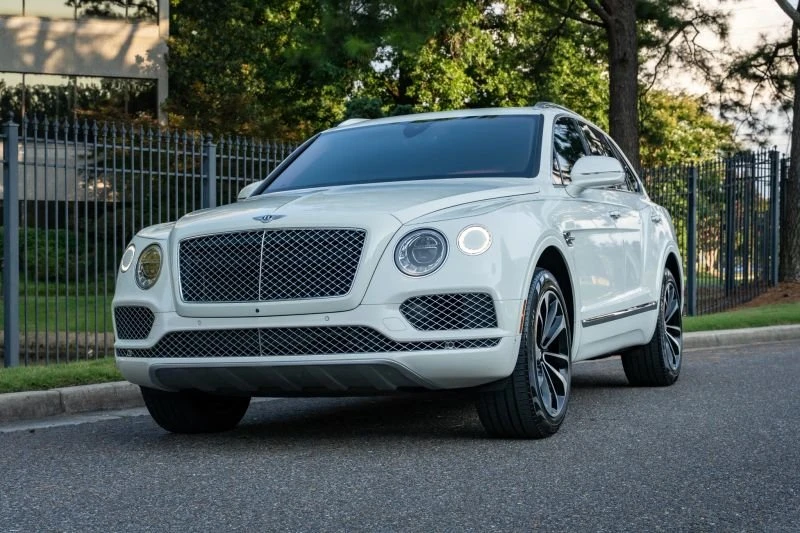 2018 Bentley Bentayga - Image 2 of 20