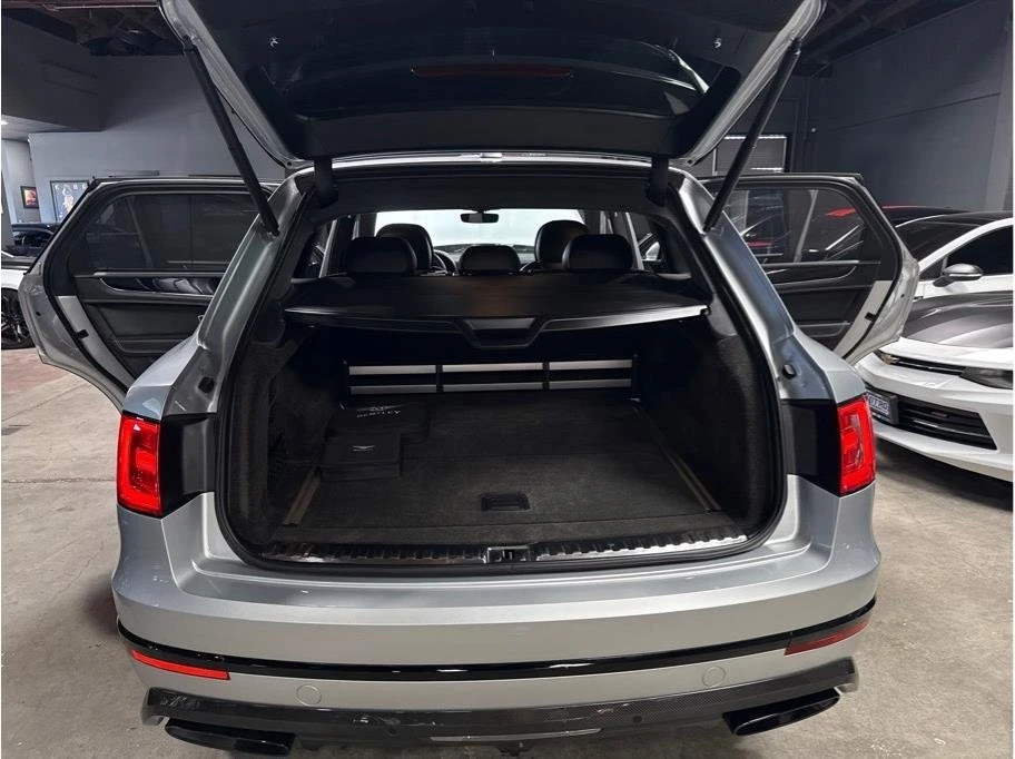 2018 Bentley Bentayga - Image 12 of 20