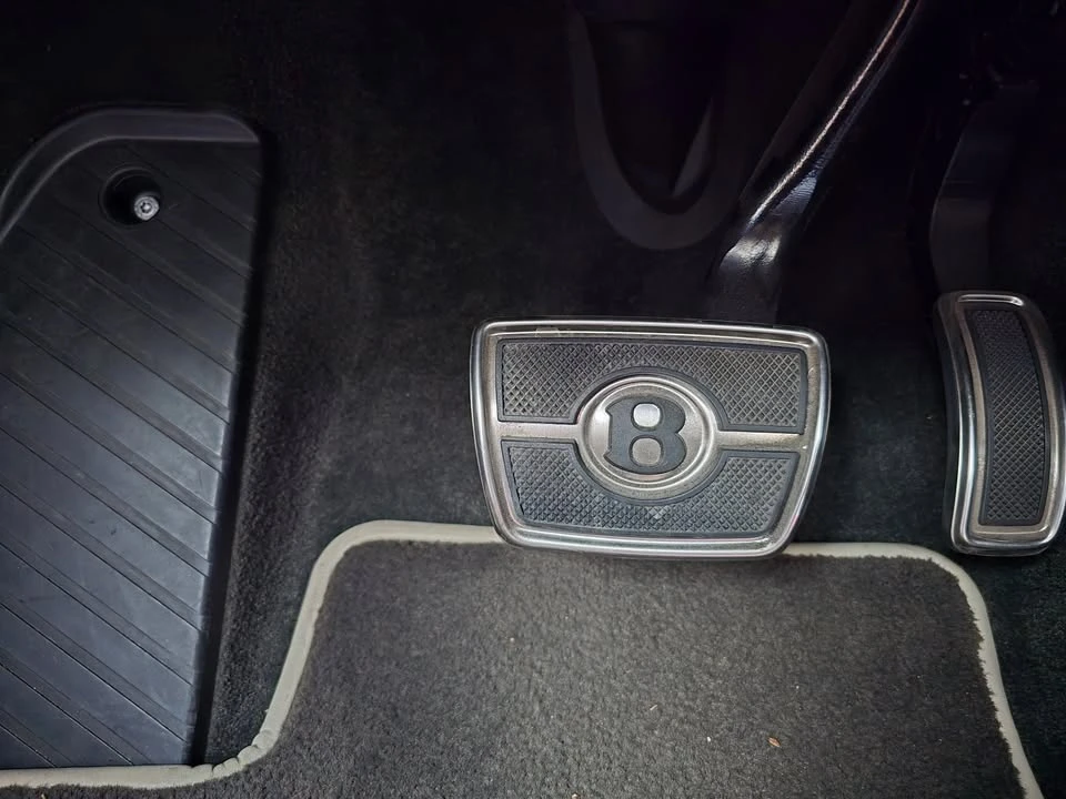 2018 Bentley Bentayga - Image 10 of 20