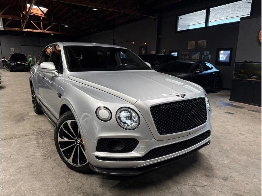 2018 Bentley Bentayga - Image 2 of 20