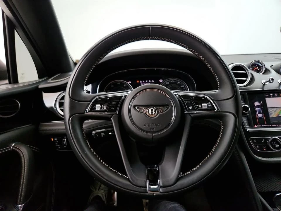 2018 Bentley Bentayga - Image 18 of 20