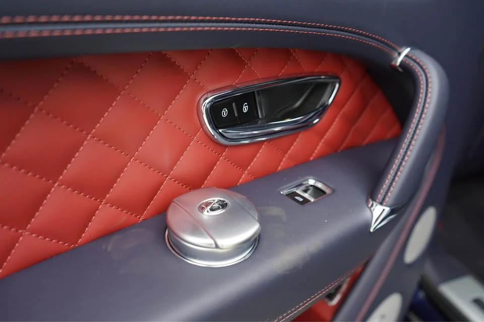 2018 Bentley Bentayga - Image 19 of 20