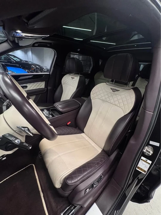 2018 Bentley Bentayga - Image 11 of 20