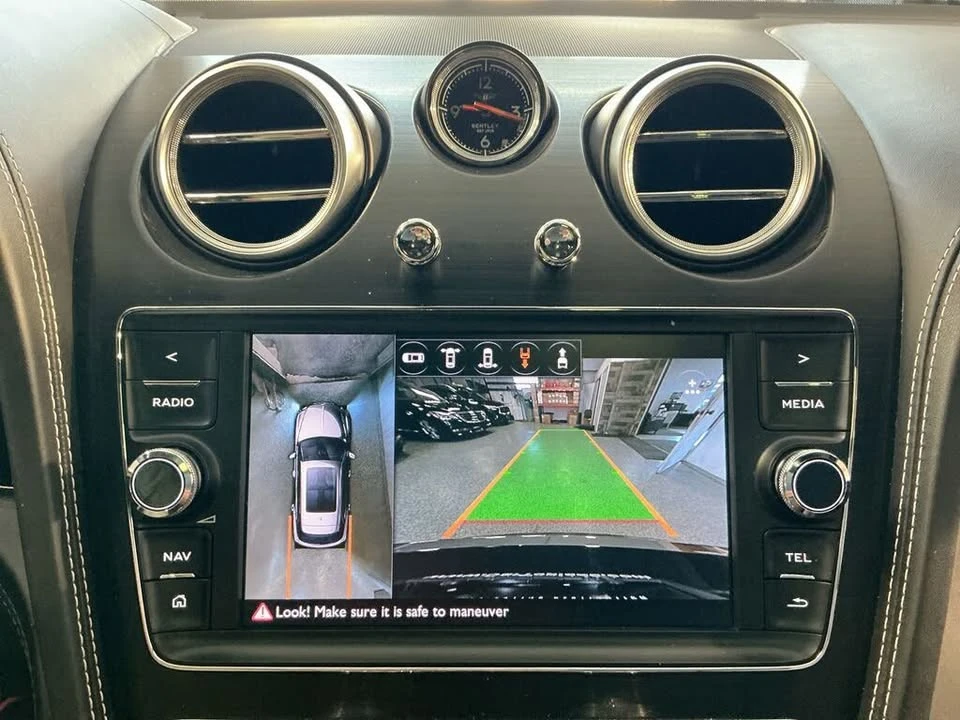 2018 Bentley Bentayga - Image 17 of 20