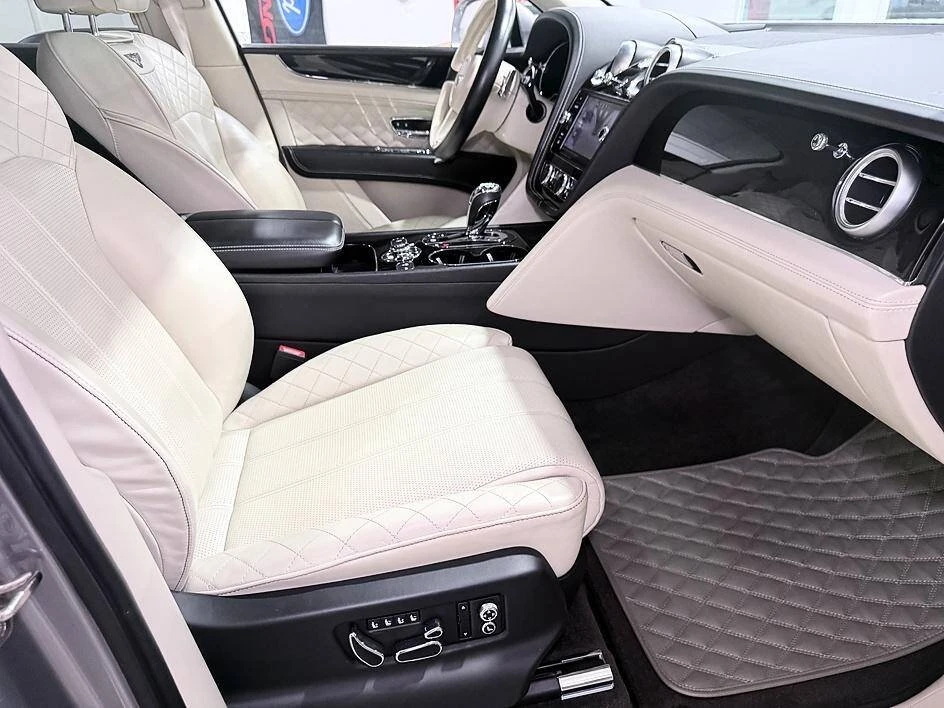 2018 Bentley Bentayga - Image 11 of 20