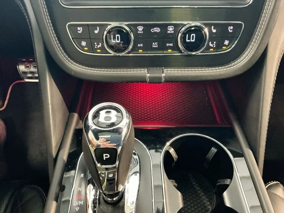 2018 Bentley Bentayga - Image 19 of 20