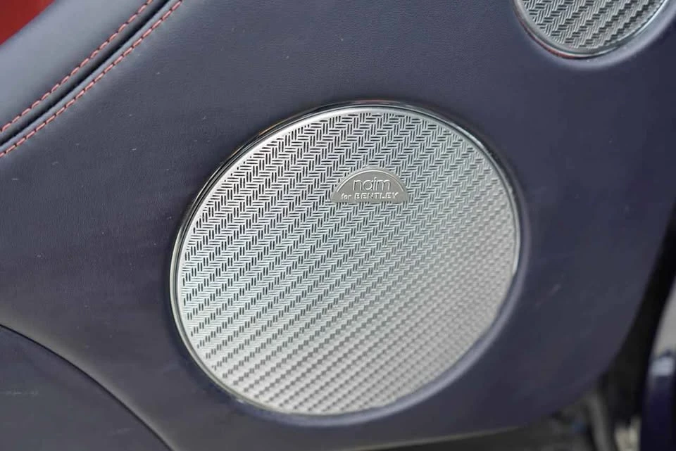 2018 Bentley Bentayga - Image 10 of 17