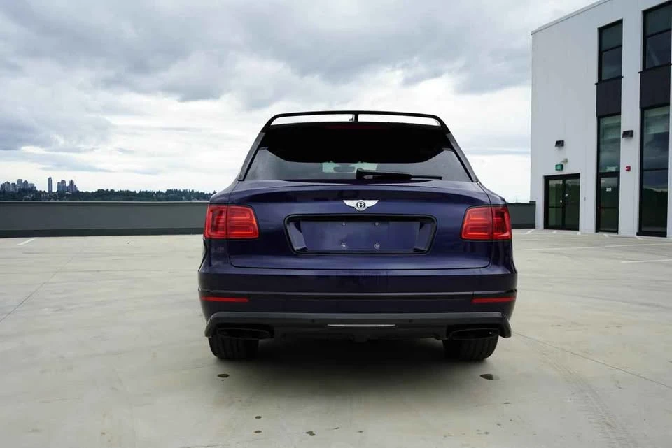 2018 Bentley Bentayga - Image 15 of 17