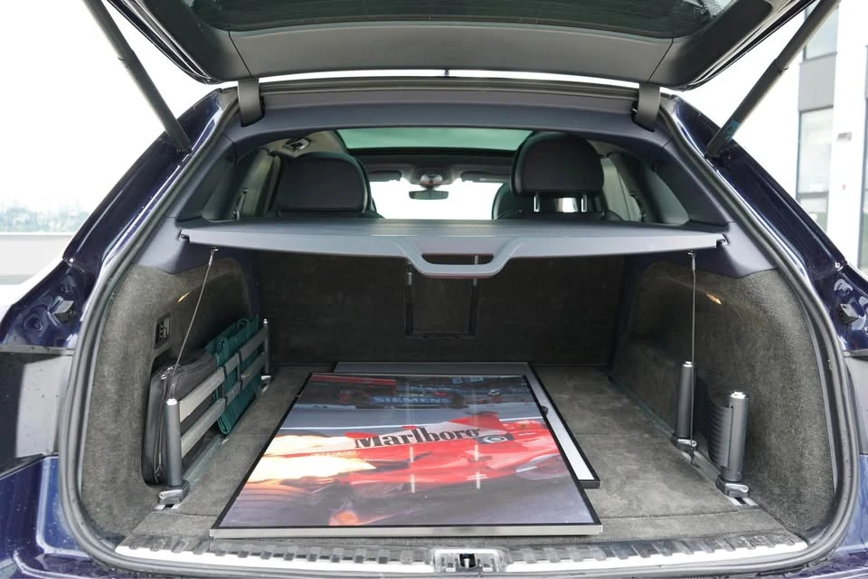 2018 Bentley Bentayga - Image 17 of 20
