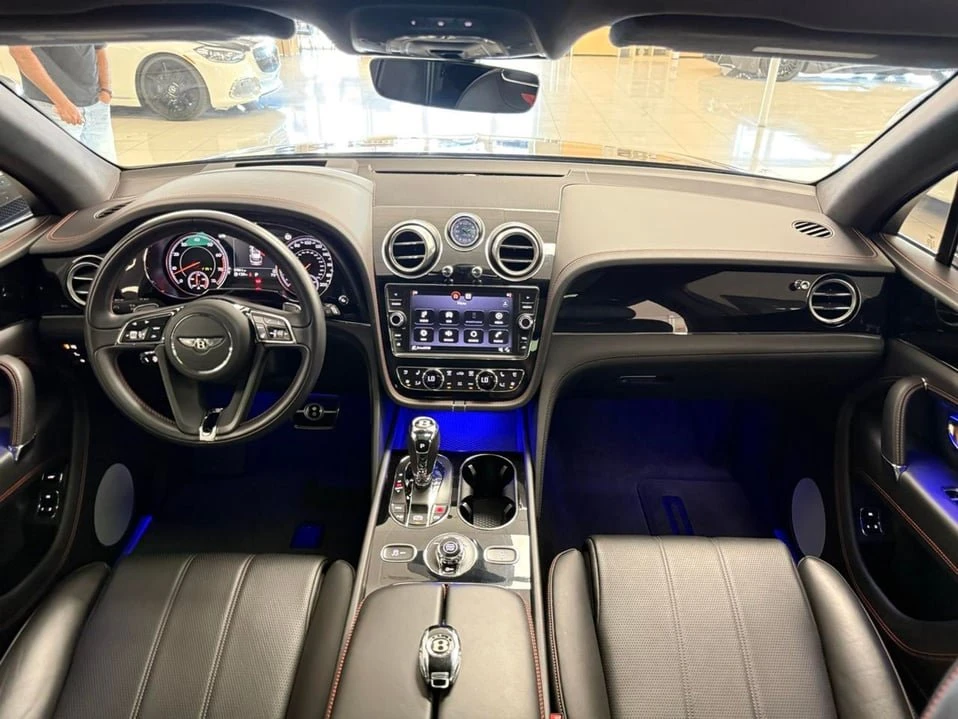 2018 Bentley Bentayga - Image 9 of 20