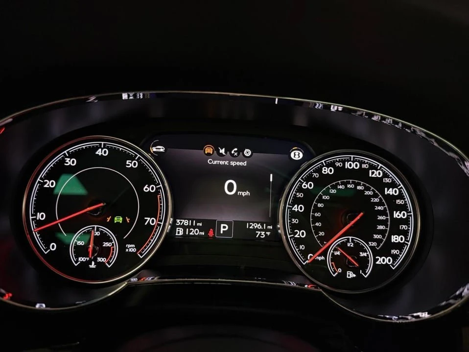 2018 Bentley Bentayga - Image 13 of 20