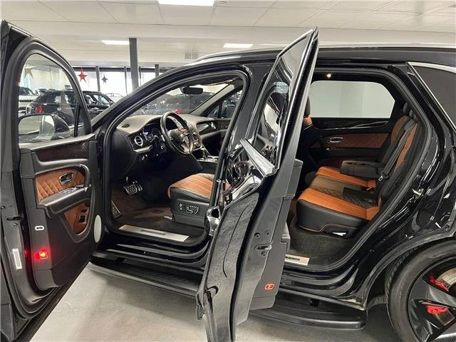 2018 Bentley Bentayga - Image 7 of 20